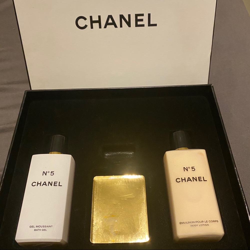 Chanel N•5 shower gel and lotion never used!
